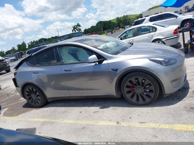 45297221 :رقم المزاد ، 7SAYGDEF0RA306441 vin ، 2024 Tesla Model Y Performance Dual Motor All-wheel Drive مزاد بيع