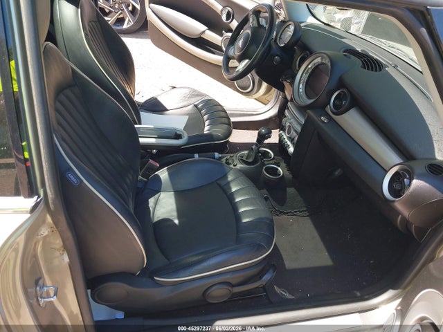 45297237 :رقم المزاد ، WMWMM33549TP89759 vin ، 2009 Mini Cooper S Clubman مزاد بيع