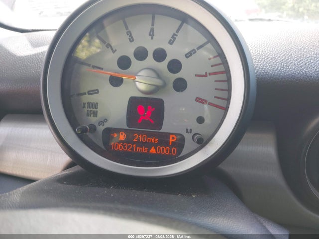 45297237 :رقم المزاد ، WMWMM33549TP89759 vin ، 2009 Mini Cooper S Clubman مزاد بيع
