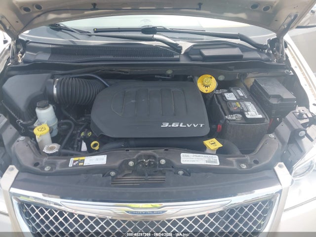 45297266 :رقم المزاد ، 2C4RC1CG9FR656340 vin ، 2015 Chrysler Town & Country Touring-l مزاد بيع
