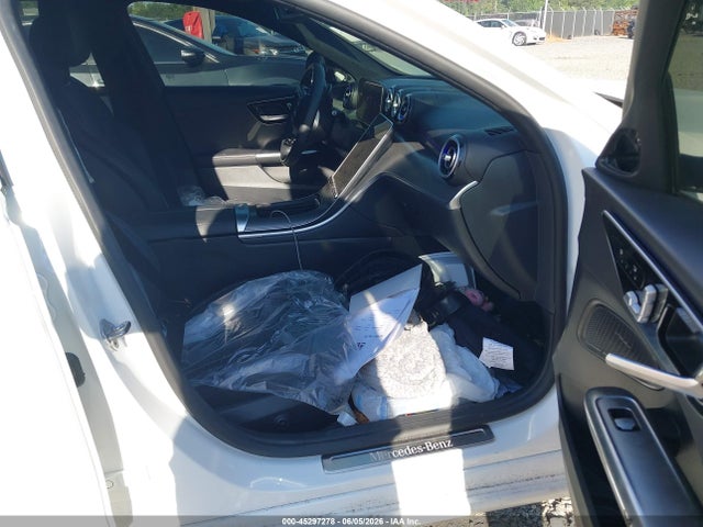 W1KAF4GB0PR125108 Mercedes-Benz C 300 Sedan