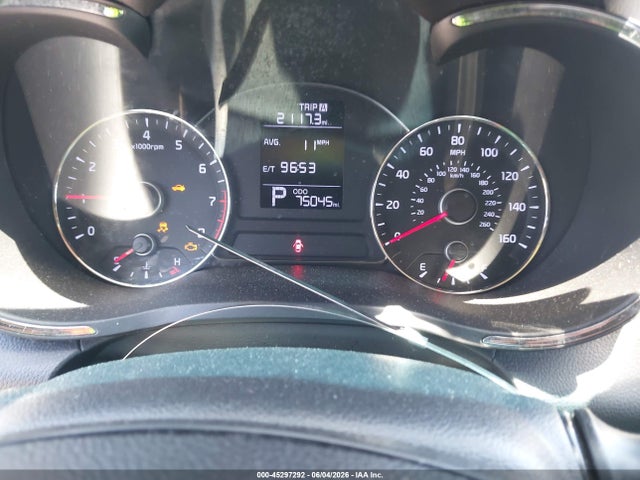 45297292 :رقم المزاد ، KNAFX4A66F5307522 vin ، 2015 Kia Forte Lx مزاد بيع