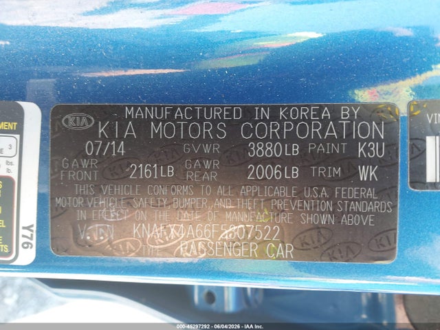 45297292 :رقم المزاد ، KNAFX4A66F5307522 vin ، 2015 Kia Forte Lx مزاد بيع
