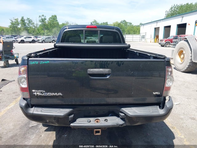 Toyota Tacoma Base V6 2015 5TFMU4FN5FX030191 Image 16
