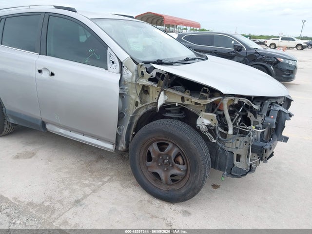 Toyota RAV4 LE 2016 2T3ZFREV8GW245844 Image 6
