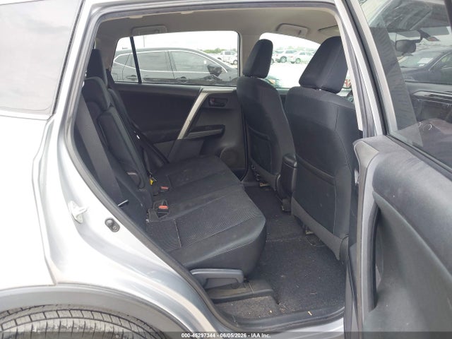 Toyota RAV4 LE 2016 2T3ZFREV8GW245844 Image 8