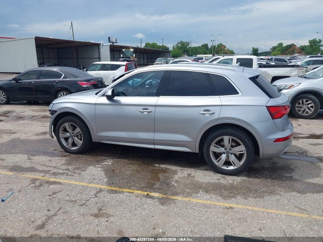 Продажа на аукционе авто 2018 Audi Q5 2.0t Premium/2.0t Tech Premium, vin: WA1BNAFY5J2010942, номер лота: 45297354