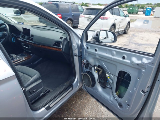 Продажа на аукционе авто 2018 Audi Q5 2.0t Premium/2.0t Tech Premium, vin: WA1BNAFY5J2010942, номер лота: 45297354