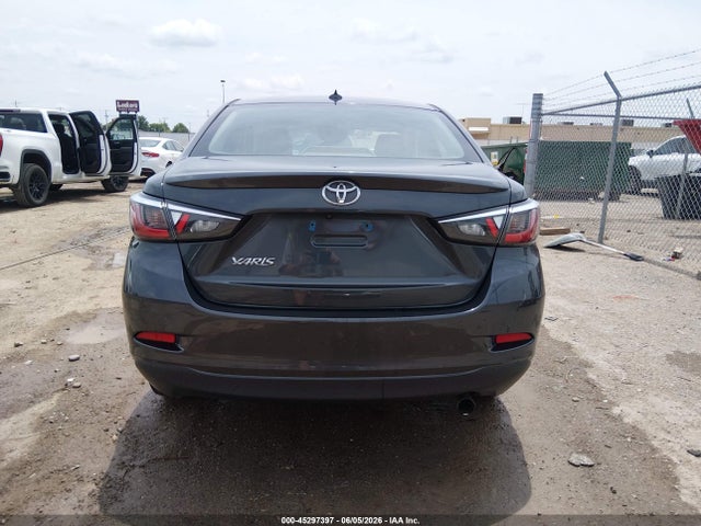 Toyota YARIS LE 2019 3MYDLBYV2KY513894 Image 16