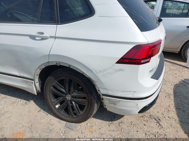 2022 Volkswagen Tiguan 2.0t Se R-line Black მანქანა იყიდება აუქციონზე, vin: 3VVCB7AX3NM107819, აუქციონის ნომერი: 45297408