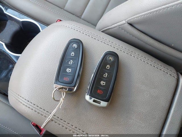 2016 Ford Escape Titanium მანქანა იყიდება აუქციონზე, vin: 1FMCU0JX4GUA91673, აუქციონის ნომერი: 45297410