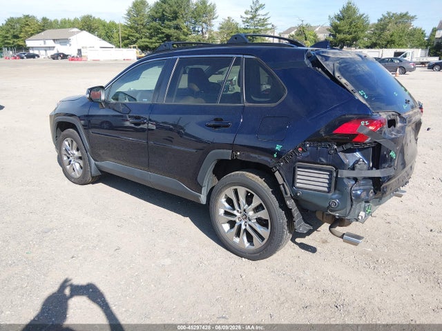 Aukcja sprzedaży 2021 Toyota Rav4 Xle Premium, vin: 2T3A1RFV1MW188263, numer aukcji: 45297428