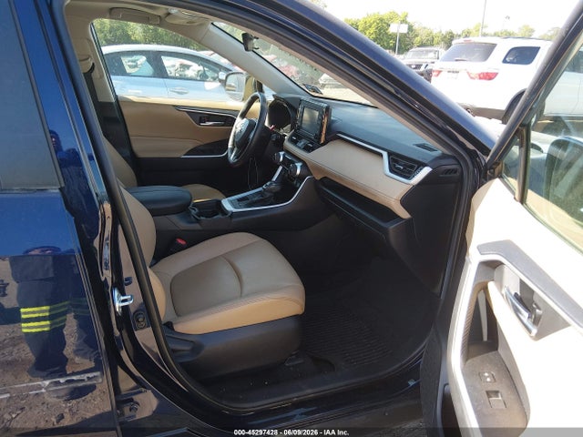 Aukcja sprzedaży 2021 Toyota Rav4 Xle Premium, vin: 2T3A1RFV1MW188263, numer aukcji: 45297428