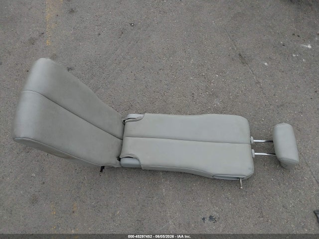 2012 Toyota Sienna Xle V6 8 Passenger მანქანა იყიდება აუქციონზე, vin: 5TDYK3DCXCS233176, აუქციონის ნომერი: 45297452