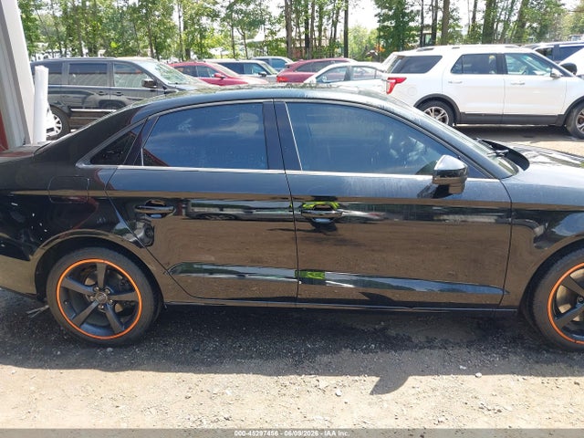 45297456 :رقم المزاد ، WAUBFGFFXF1011440 vin ، 2015 Audi A3 2.0t Premium مزاد بيع