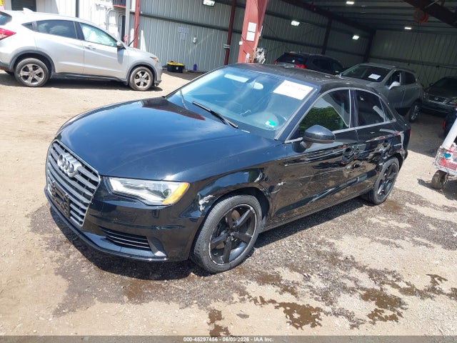 45297456 :رقم المزاد ، WAUBFGFFXF1011440 vin ، 2015 Audi A3 2.0t Premium مزاد بيع