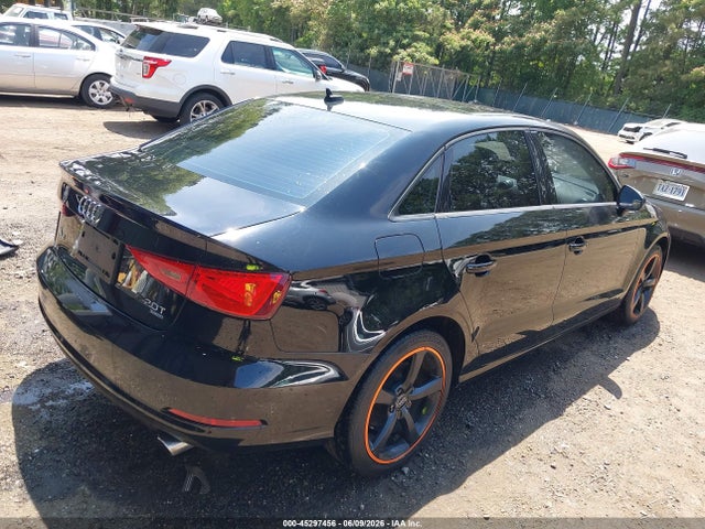 45297456 :رقم المزاد ، WAUBFGFFXF1011440 vin ، 2015 Audi A3 2.0t Premium مزاد بيع