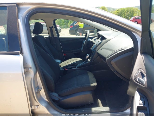 Auction sale of the 2015 Ford Focus Se, vin: 1FADP3K22FL317935, lot number: 45297482
