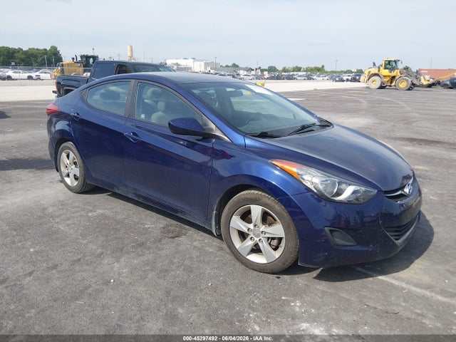 45297492 :رقم المزاد ، 5NPDH4AE7DH372603 vin ، 2013 Hyundai Elantra Gls مزاد بيع