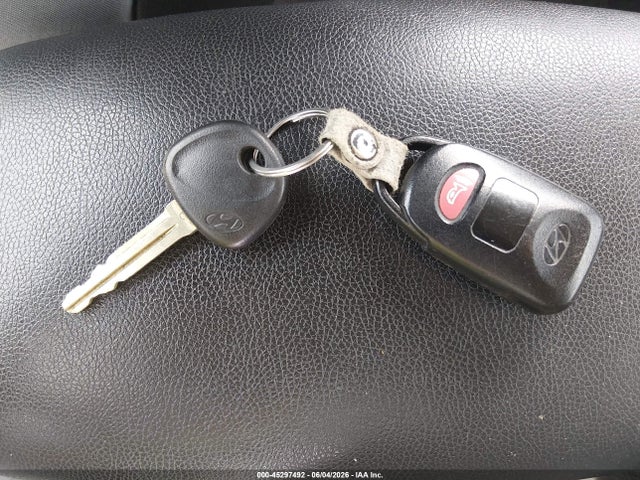 Продаж на аукціоні авто 2013 Hyundai Elantra Gls, vin: 5NPDH4AE7DH372603, номер лоту: 45297492