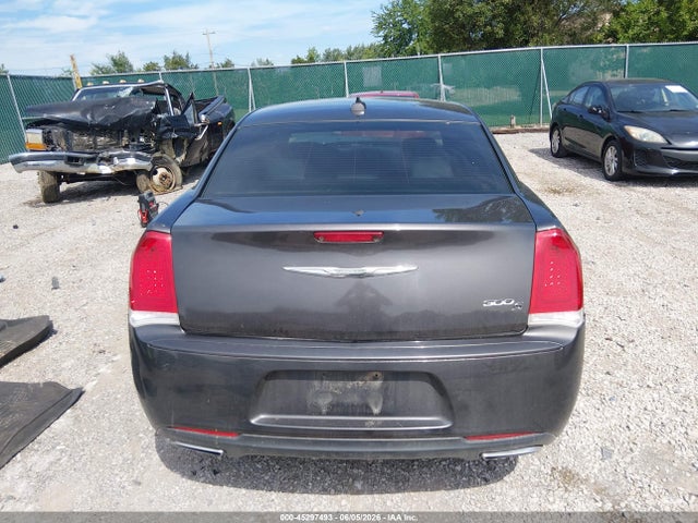 45297493 :رقم المزاد ، 2C3CCABG4KH708193 vin ، 2019 Chrysler 300 300s مزاد بيع