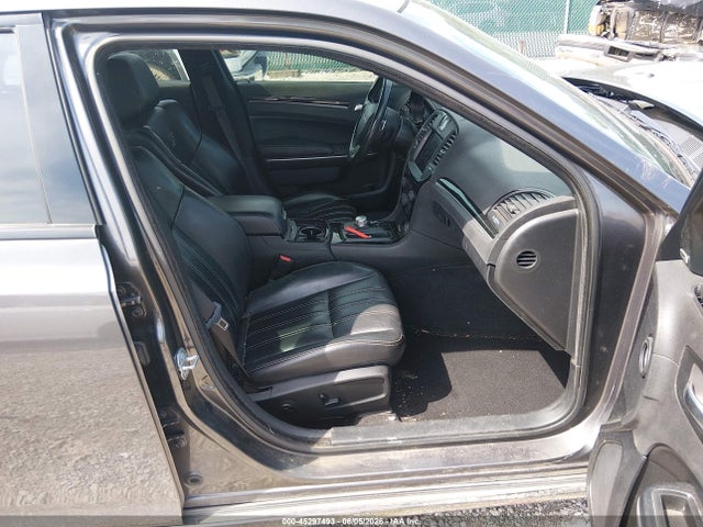 45297493 :رقم المزاد ، 2C3CCABG4KH708193 vin ، 2019 Chrysler 300 300s مزاد بيع