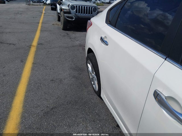 2013 Nissan Altima 2.5 Sv მანქანა იყიდება აუქციონზე, vin: 1N4AL3AP2DC219769, აუქციონის ნომერი: 45297526