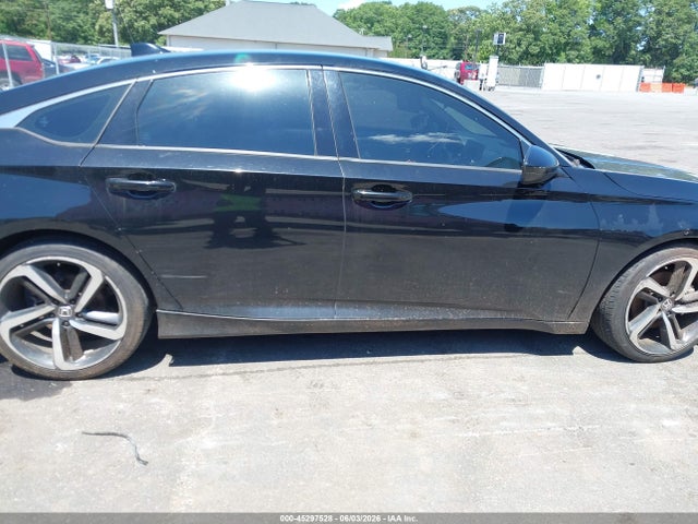 Продаж на аукціоні авто 2018 Honda Accord Sport, vin: 1HGCV1F38JA199138, номер лоту: 45297528