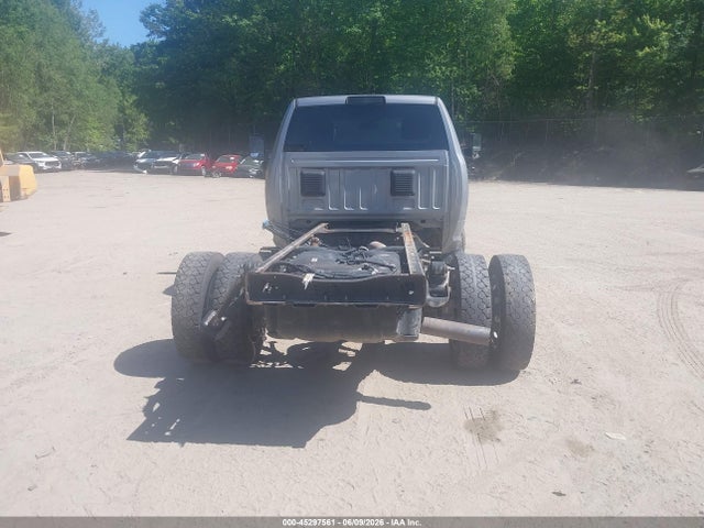 45297561 :رقم المزاد ، 3C7WRNAL0NG397642 vin ، 2022 Ram 5500 Chassis Tradesman/slt مزاد بيع