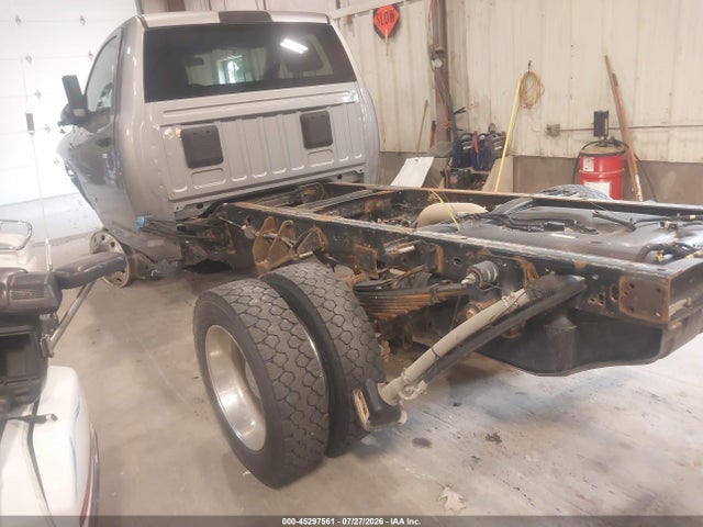 45297561 :رقم المزاد ، 3C7WRNAL0NG397642 vin ، 2022 Ram 5500 Chassis Tradesman/slt مزاد بيع