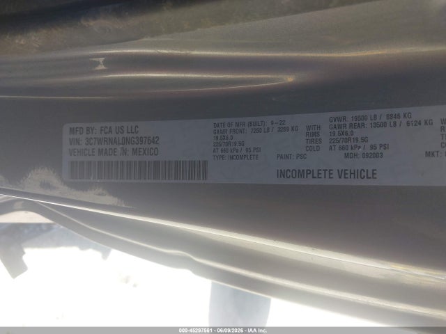 45297561 :رقم المزاد ، 3C7WRNAL0NG397642 vin ، 2022 Ram 5500 Chassis Tradesman/slt مزاد بيع