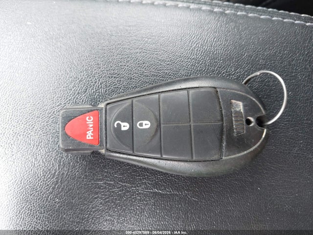 1C4PJLCB1KD272143 Jeep Cherokee Latitude Fwd