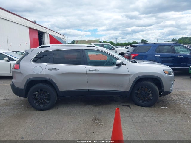 1C4PJLCB1KD272143 Jeep Cherokee Latitude Fwd