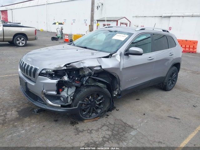 1C4PJLCB1KD272143 Jeep Cherokee Latitude Fwd