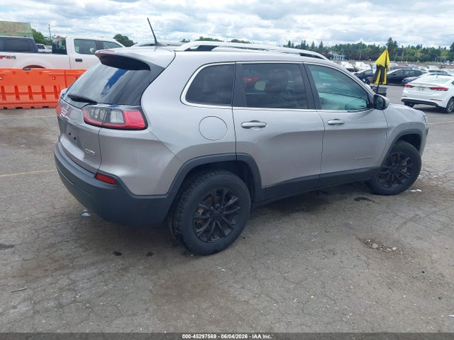 45297569 :رقم المزاد ، 1C4PJLCB1KD272143 vin ، 2019 Jeep Cherokee Latitude Fwd مزاد بيع