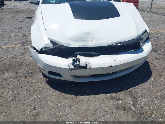 Продаж на аукціоні авто 2012 Ford Mustang V6 Premium, vin: 1ZVBP8AMXC5255246, номер лоту: 45297573