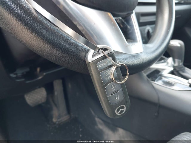 2016 Mazda Mazda3 I Sport მანქანა იყიდება აუქციონზე, vin: JM1BM1U74G1333798, აუქციონის ნომერი: 45297586