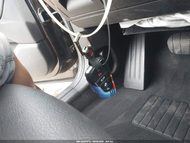 45297619 :رقم المزاد ، WBXHU7C37J5L05931 vin ، 2018 Bmw X1 Sdrive28i مزاد بيع