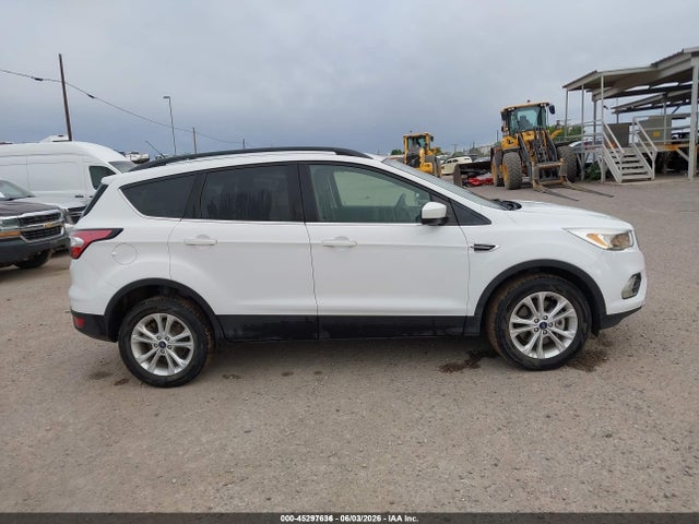 Ford ESCAPE SE 2018 1FMCU9GD5JUD08446 Image 13