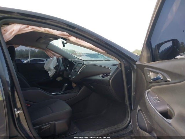Продажа на аукционе авто 2017 Chevrolet Malibu Ls, vin: 1G1ZB5ST7HF143521, номер лота: 45297639