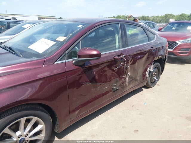 Aukcja sprzedaży 2017 Ford Fusion Se, vin: 3FA6P0H7XHR199731, numer aukcji: 45297668