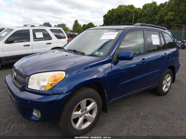 Продажа на аукционе авто 2005 Toyota Rav4, vin: JTEHD20V256032494, номер лота: 45297692