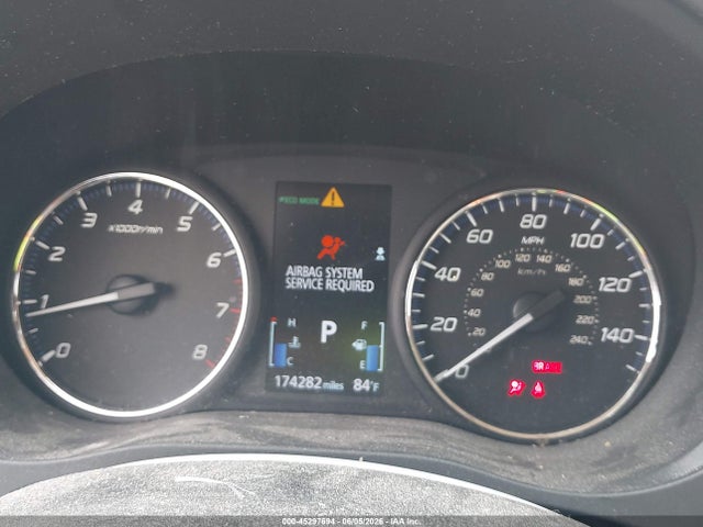 Продаж на аукціоні авто 2018 Mitsubishi Outlander Se, vin: JA4AD3A38JZ064409, номер лоту: 45297694