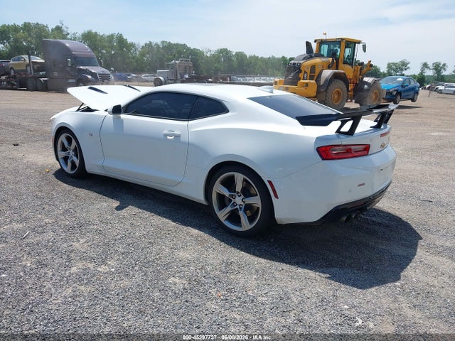 45297737 :رقم المزاد ، 1G1FH1R70J0153870 vin ، 2018 Chevrolet Camaro 2ss مزاد بيع