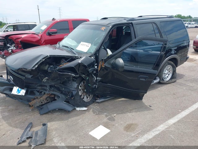Aukcja sprzedaży 2002 Ford Expedition Xlt, vin: 1FMRU15L32LA95851, numer aukcji: 45297764