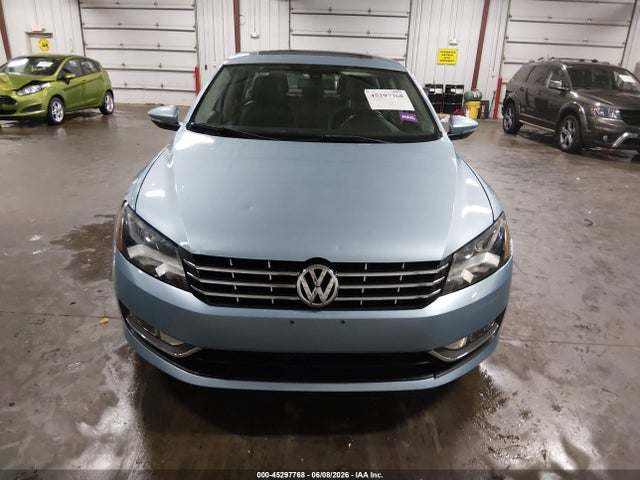 45297768 :رقم المزاد ، 1VWBM7A34CC001280 vin ، 2012 Volkswagen Passat 3.6l V6 Se مزاد بيع