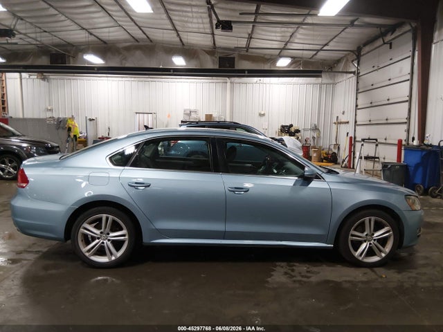 45297768 :رقم المزاد ، 1VWBM7A34CC001280 vin ، 2012 Volkswagen Passat 3.6l V6 Se مزاد بيع