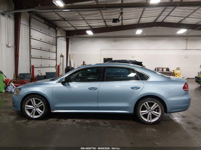 45297768 :رقم المزاد ، 1VWBM7A34CC001280 vin ، 2012 Volkswagen Passat 3.6l V6 Se مزاد بيع