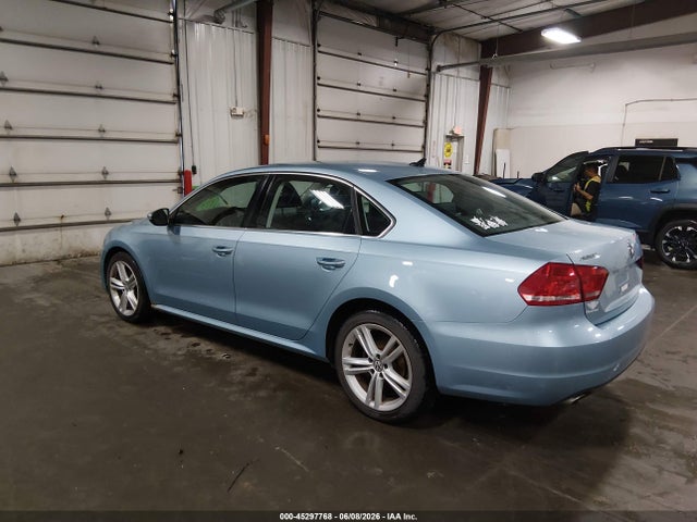 45297768 :رقم المزاد ، 1VWBM7A34CC001280 vin ، 2012 Volkswagen Passat 3.6l V6 Se مزاد بيع