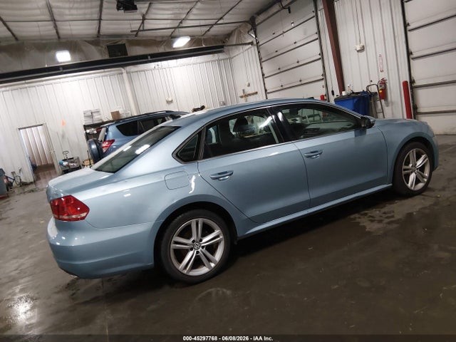 45297768 :رقم المزاد ، 1VWBM7A34CC001280 vin ، 2012 Volkswagen Passat 3.6l V6 Se مزاد بيع